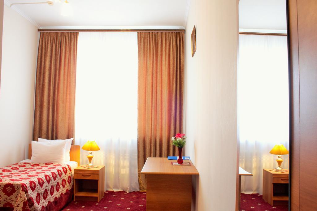 Korona Hotel Nalchik Luaran gambar