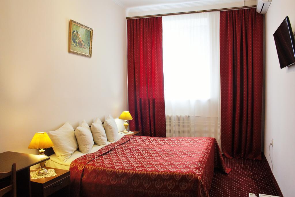 Korona Hotel Nalchik Luaran gambar